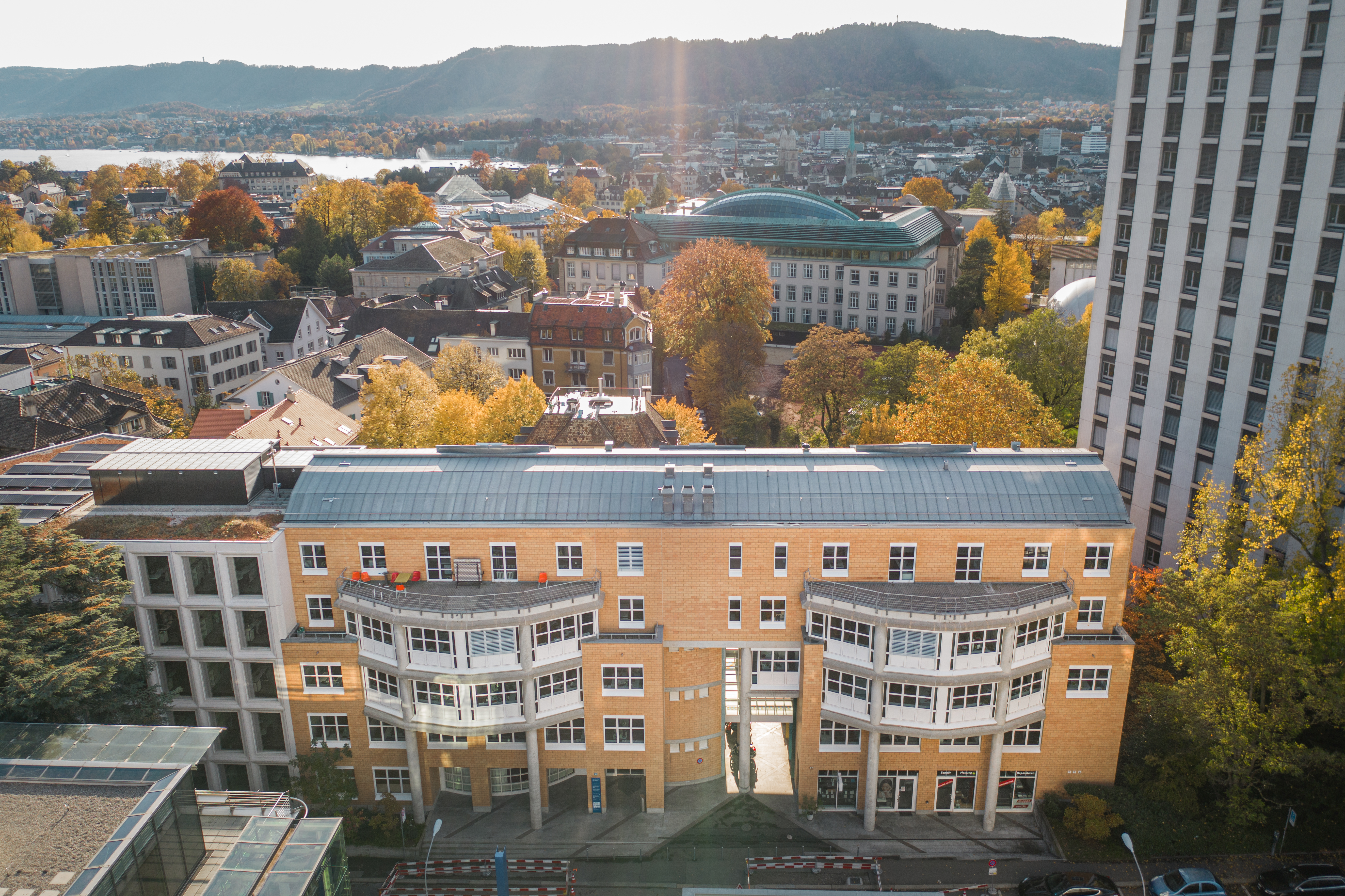 Ansicht Uni Zürich Institut für Betriebswirtschaftslehre